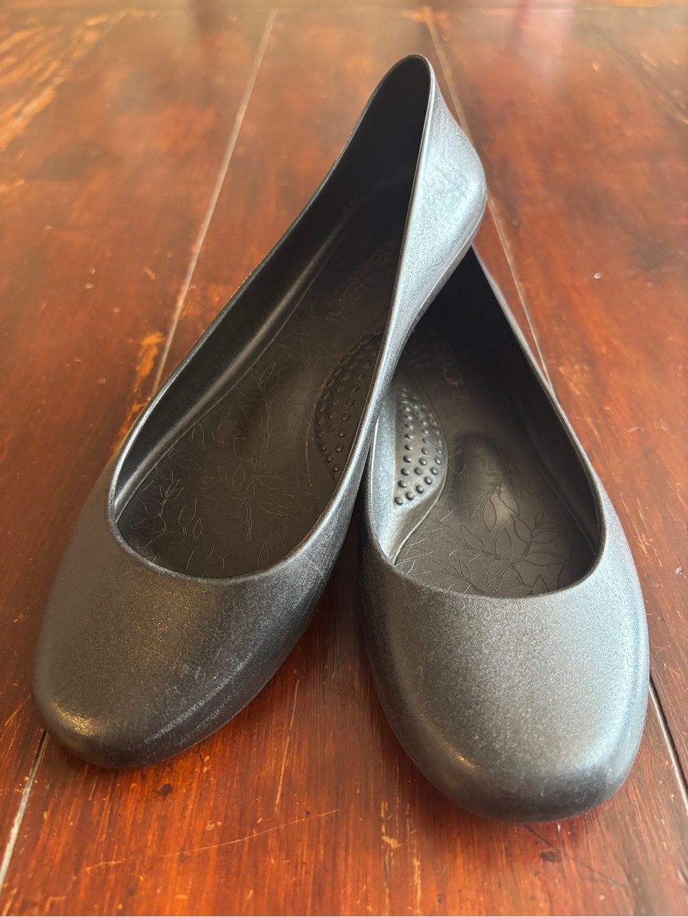 Okabashi / Oka-b matte black Taylor ballet flats, size 6